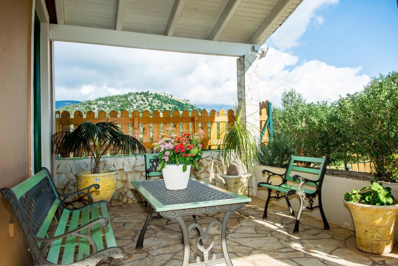 Villa Aelia - A Peaceful And Private Place Аргостолион Экстерьер фото